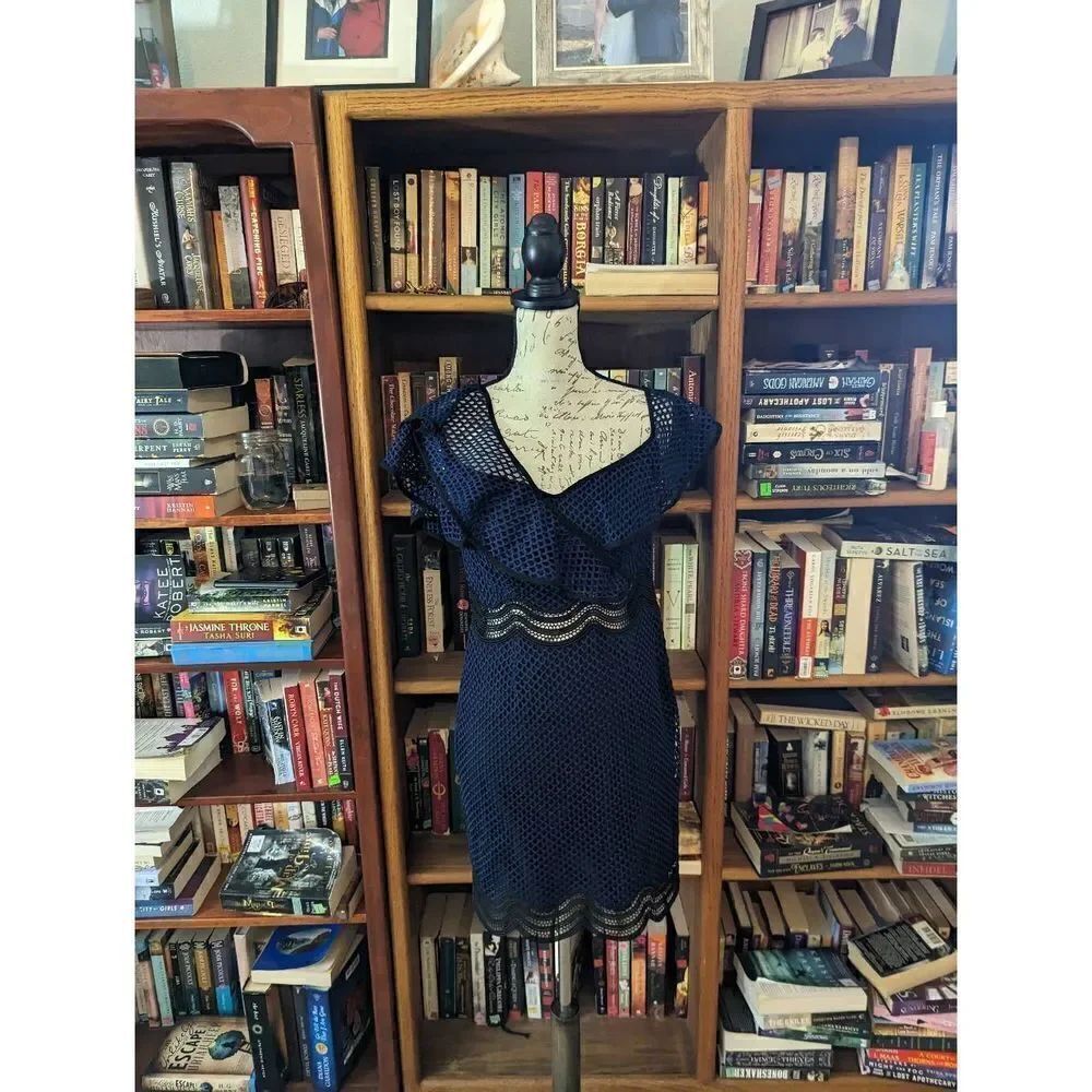 Saylor Luca dress sz small euc circle mesh mini dress ruffled off shoulder blue